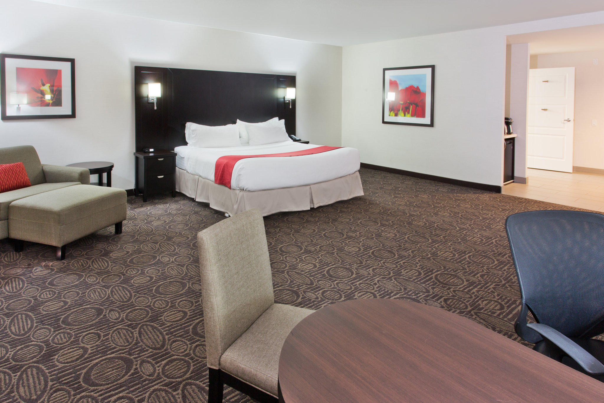 Holiday Inn & Suites Red Deer South, an IHG Hotel Red Deer County (403)348-8485