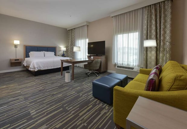 Images Hampton Inn & Suites Seattle/Redmond