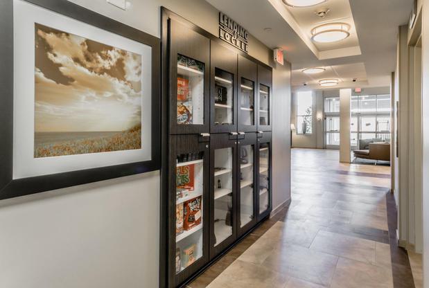 Images Candlewood Suites Hartford Downtown by IHG