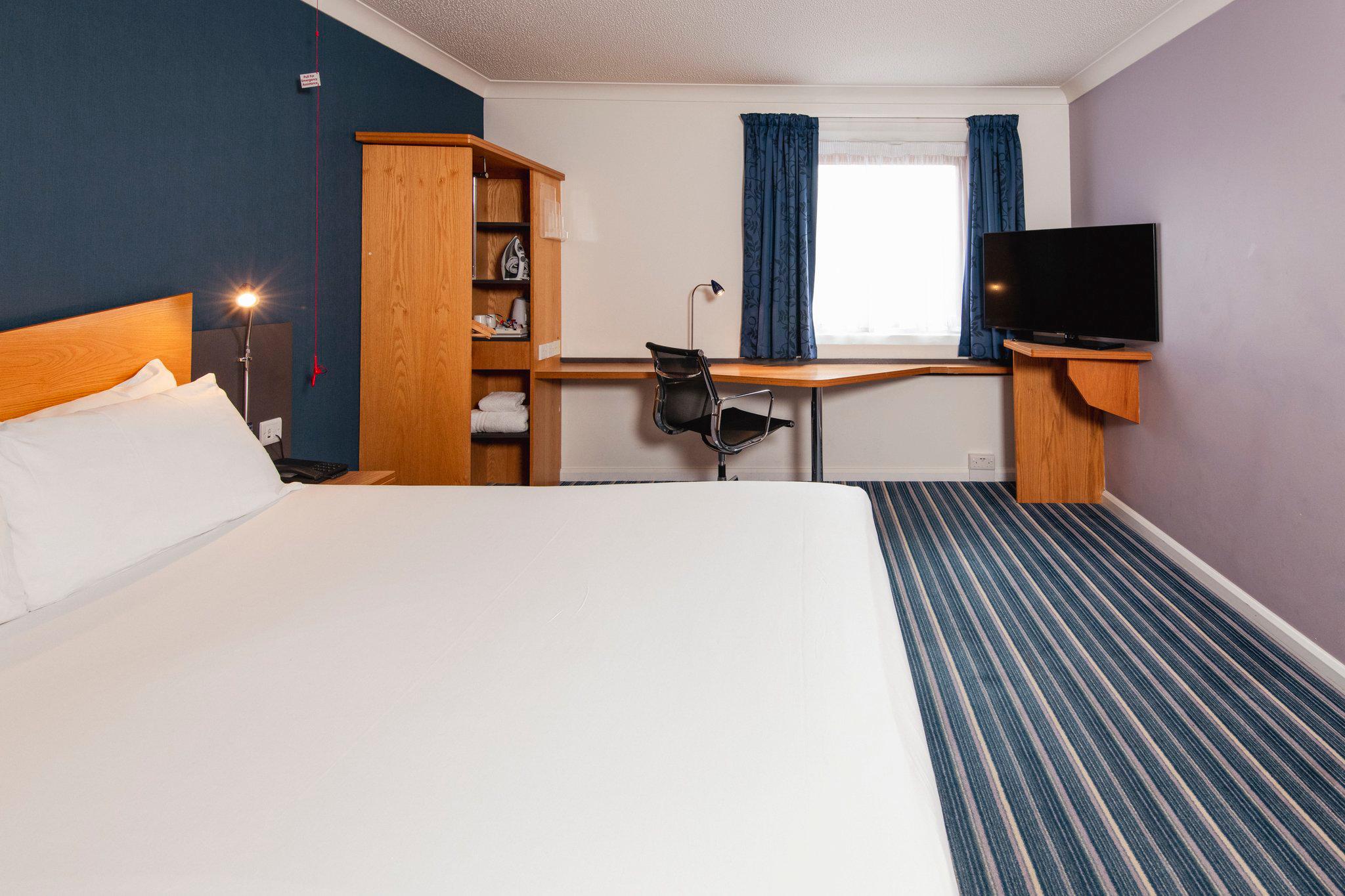 Images Holiday Inn Express Inverness, an IHG Hotel