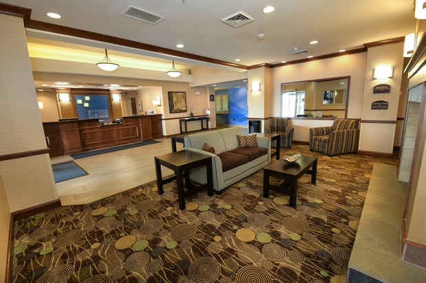 Images Holiday Inn Express & Suites Grand Forks by IHG