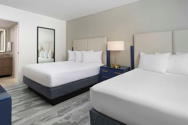 Images Embassy Suites by Hilton Myrtle Beach Oceanfront Resort