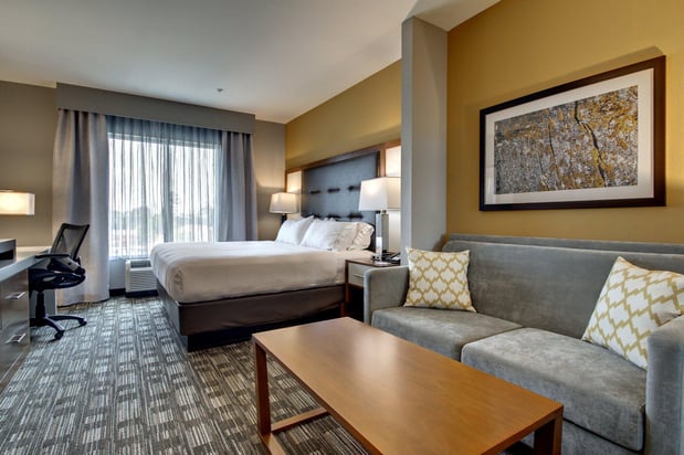 Images Holiday Inn Express & Suites Albany by IHG