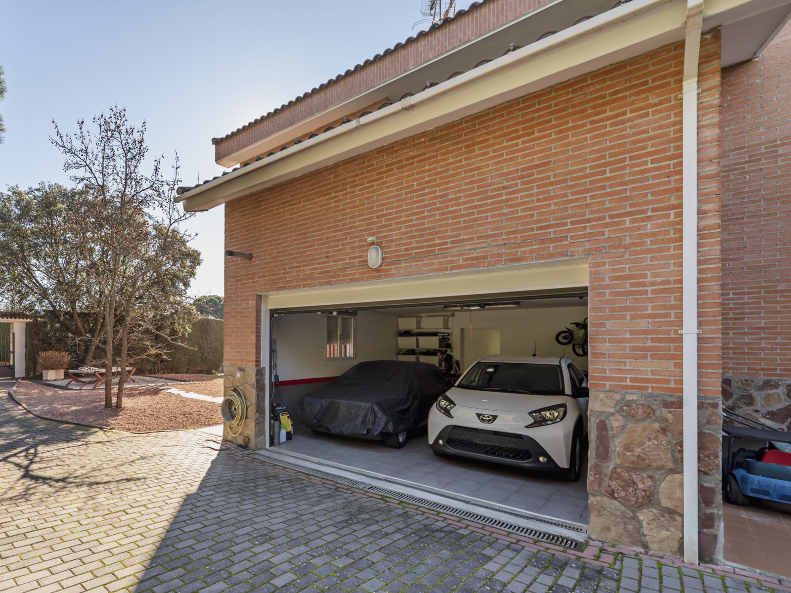 H.V. Garage Doors