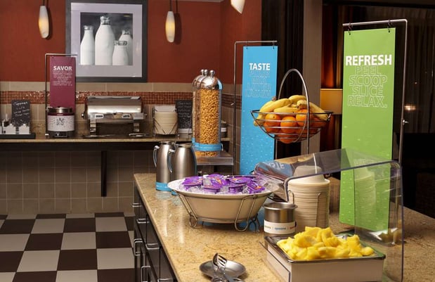 Images Hampton Inn & Suites Fargo Medical Center