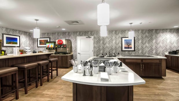 Images Staybridge Suites Marquette by IHG