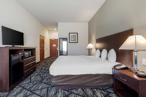 Images Best Western Plus McKinney Inn & Suites