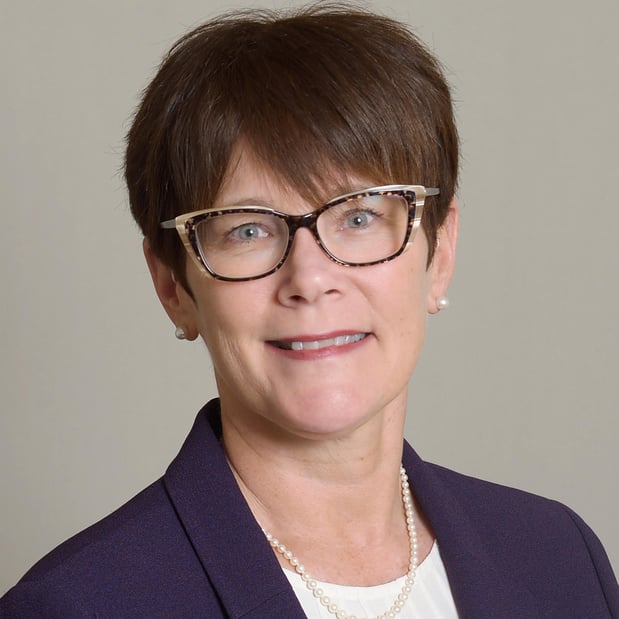 Images Edward Jones - Financial Advisor: Karen Aversano, CFP®