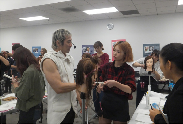 Images 秋田県理容美容専門学校