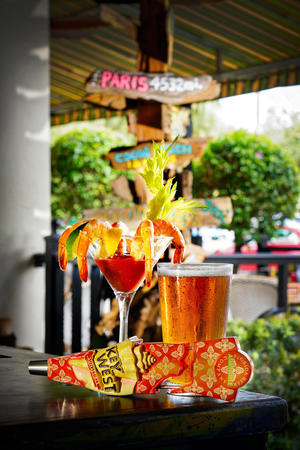 Images Hemingway's Tavern