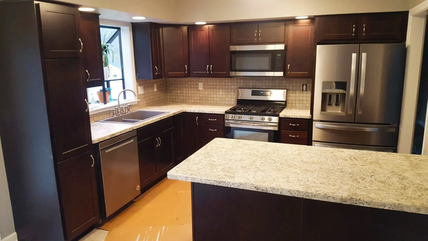 Images Rip's Kitchen & Bath Design Center Inc