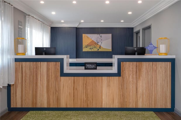 Images Spark by Hilton Springfield Eugene