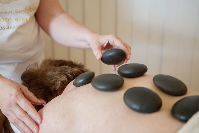 Foto's Jolanda Notebomer Massagepraktijk