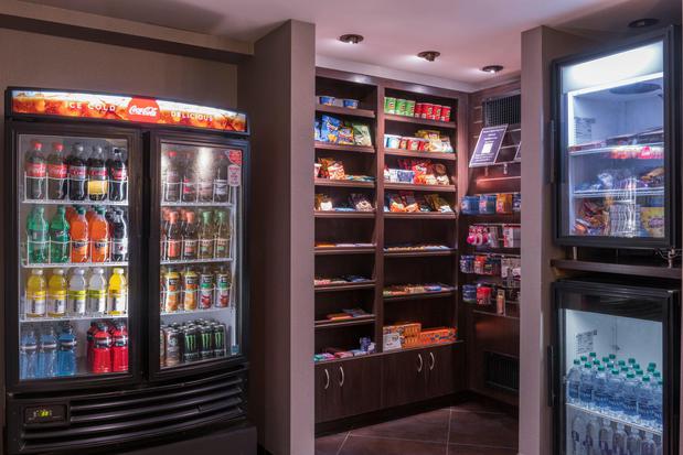 Images Holiday Inn & Suites Phoenix Airport North by IHG