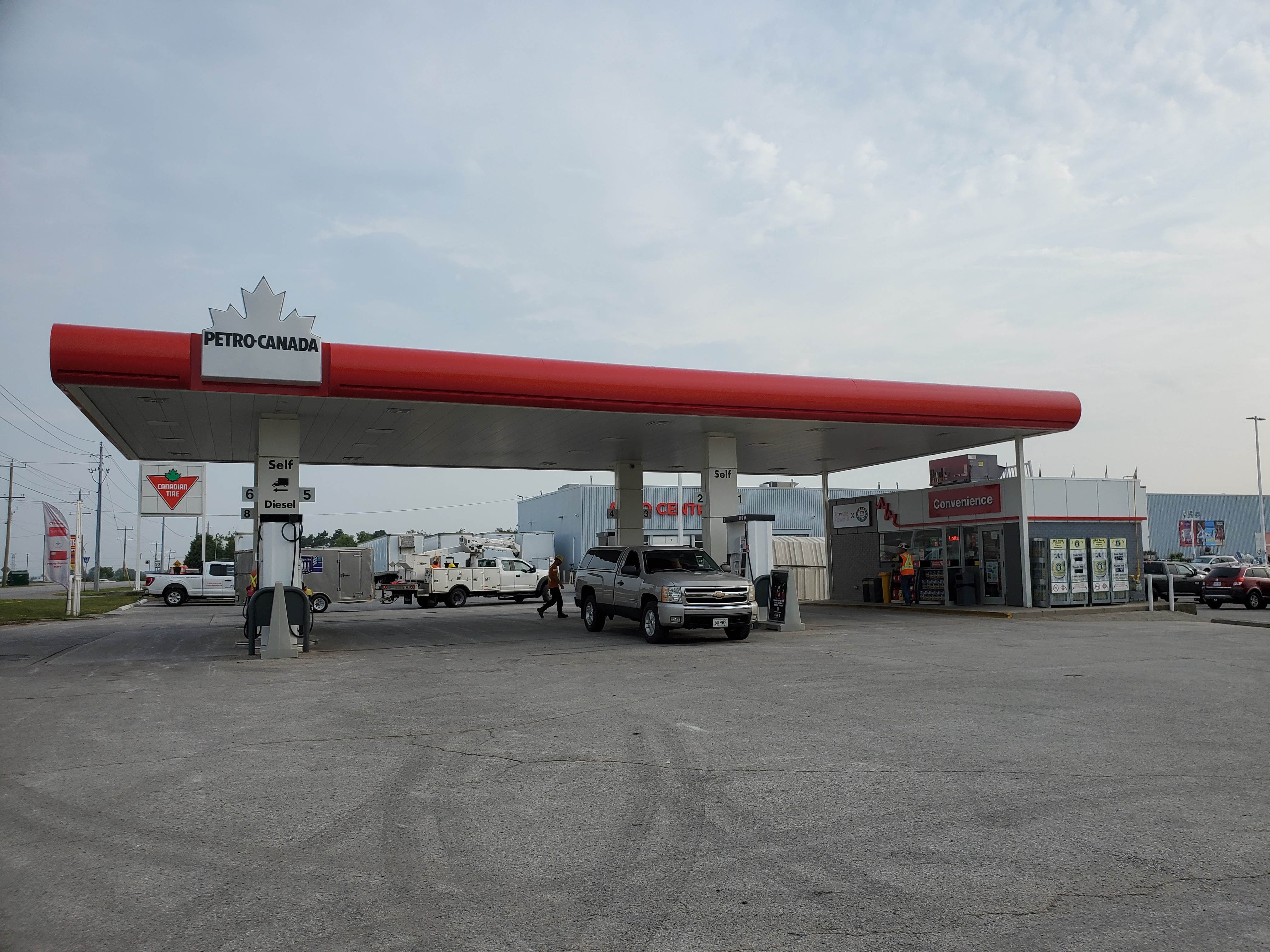 Petro-Canada operated by Canadian Tire Petroleum