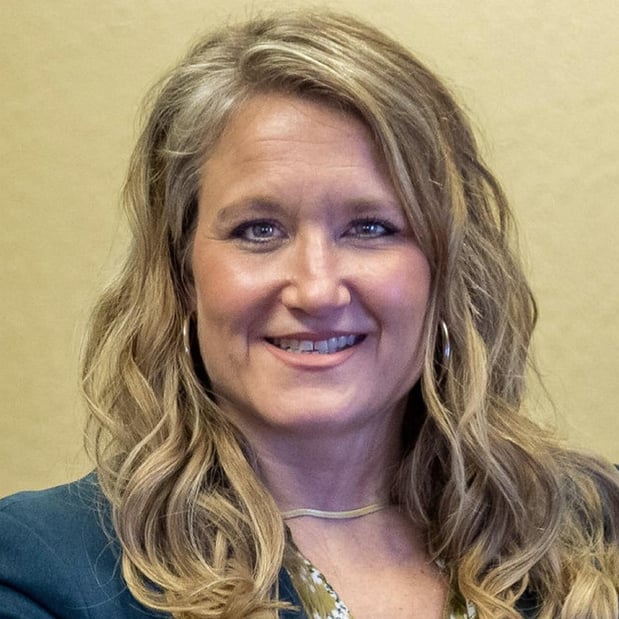 Images Edward Jones - Financial Advisor: Stacy Mikolajczyk, CFP®