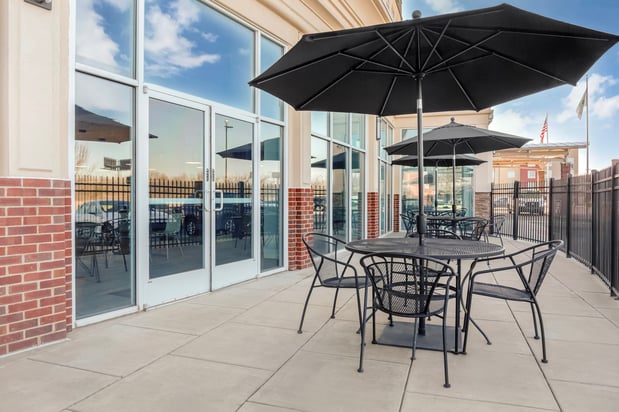 Images Holiday Inn Louisville Airport South by IHG