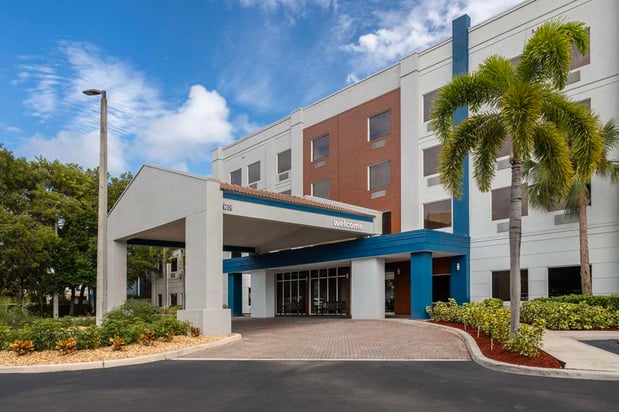 Images Hampton Inn West Palm Beach Central Airport