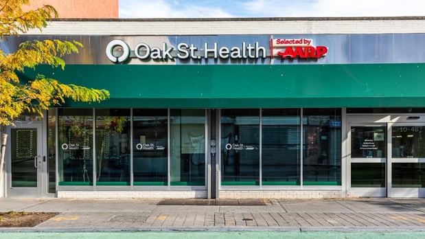 Images Oak Street Health Far Rockaway Primary Care Clinic