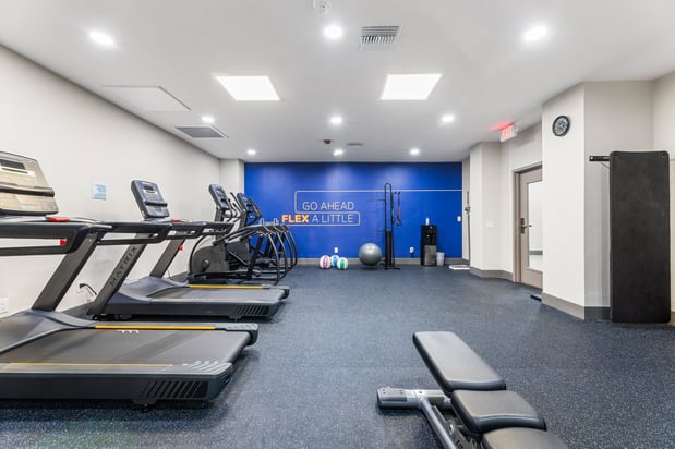 Images Holiday Inn Express Van Nuys by IHG