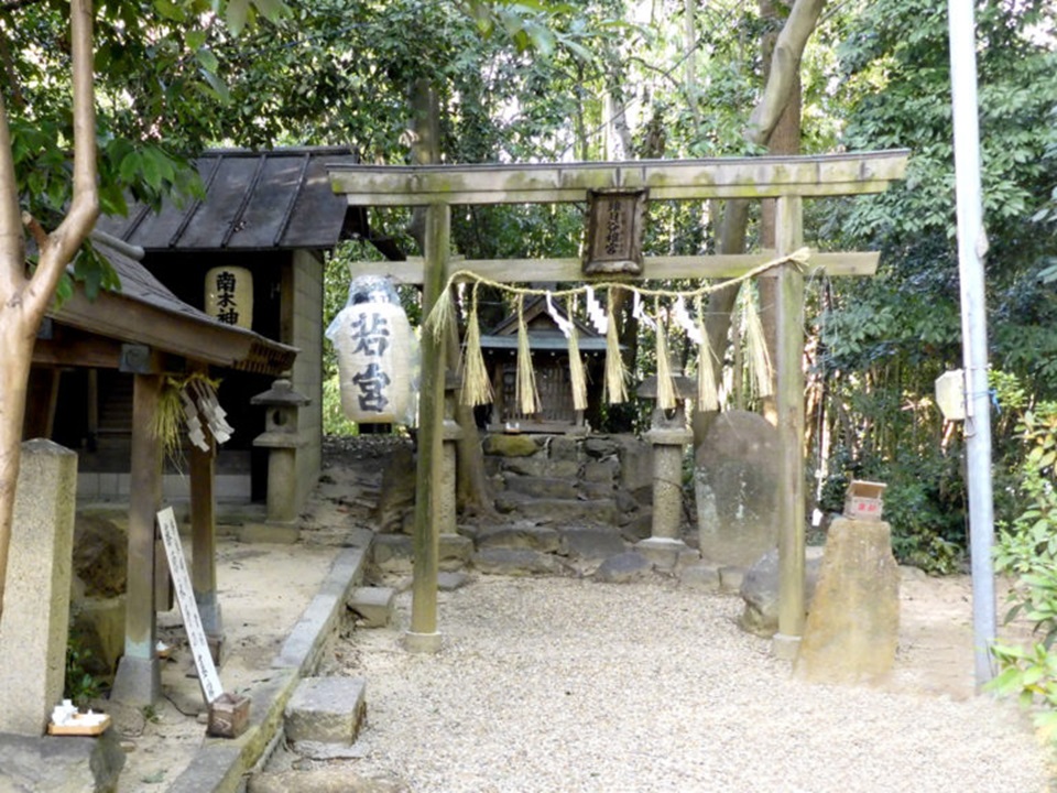 Images 杜本神社