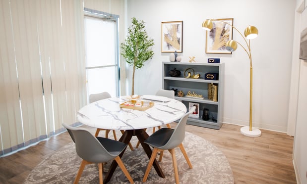 Images Pristine Family & Cosmetic Dentistry