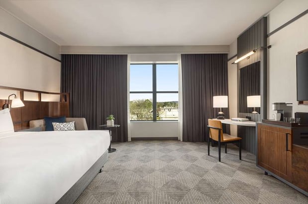 Images Valley Hotel Homewood Birmingham, Curio Collection by Hilton