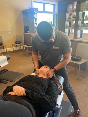 Images 100% Chiropractic - Chattanooga