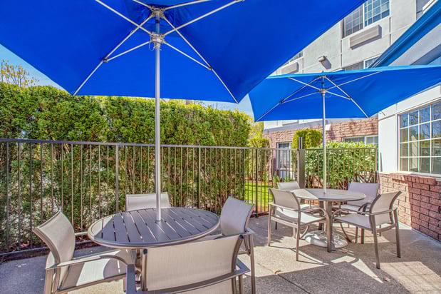 Images Holiday Inn Express & Suites Portland-Jantzen Beach by IHG