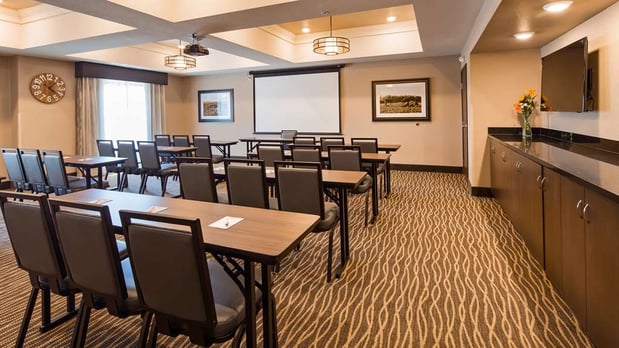 Images Best Western Plus Overland Inn