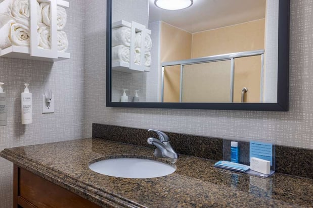 Images Hampton Inn & Suites Brenham