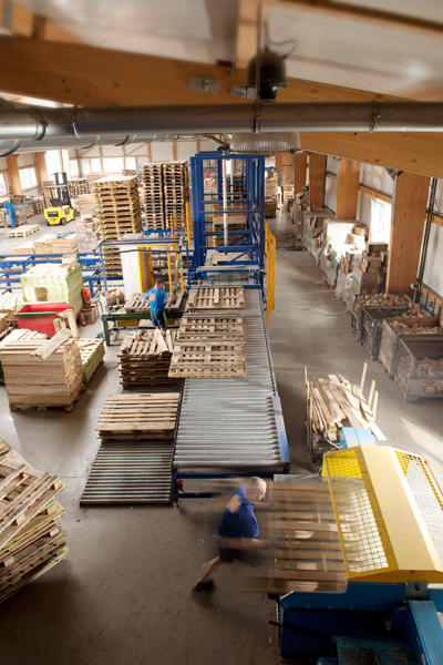 Paletten Winter GmbH, Gewerbestrasse 2 in Hof am Leithagebirge