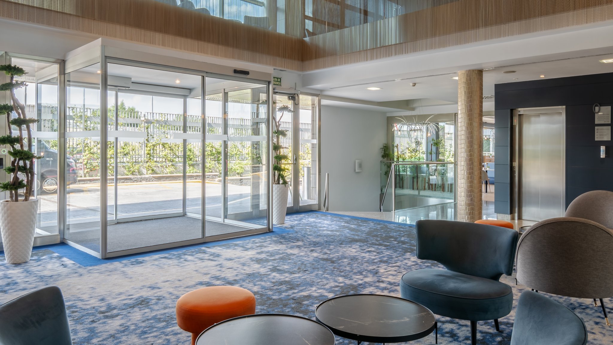 Images Crowne Plaza Madrid Airport by IHG