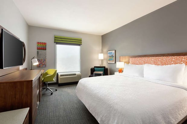 Images Hampton Inn & Suites Houston-Cypress Station