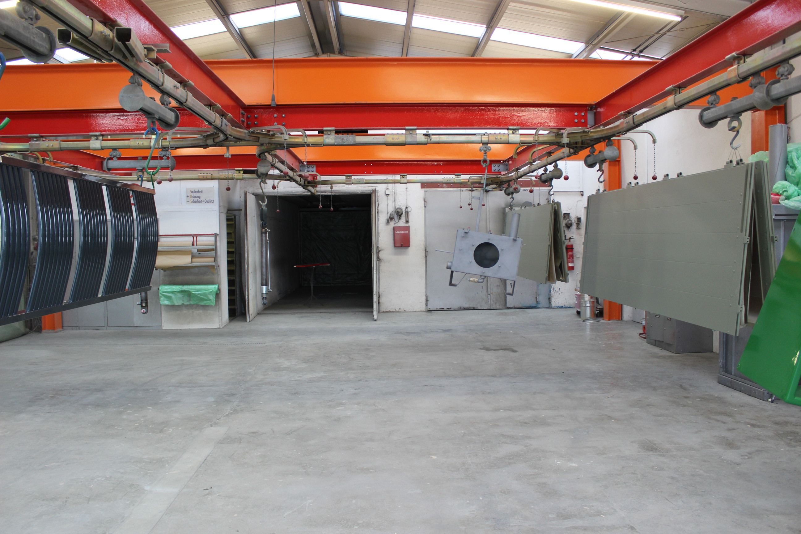 Lack- & Karosseriezentrum Engst GmbH & Co.KG, Christian-Necker-Straße 10 in Munderkingen