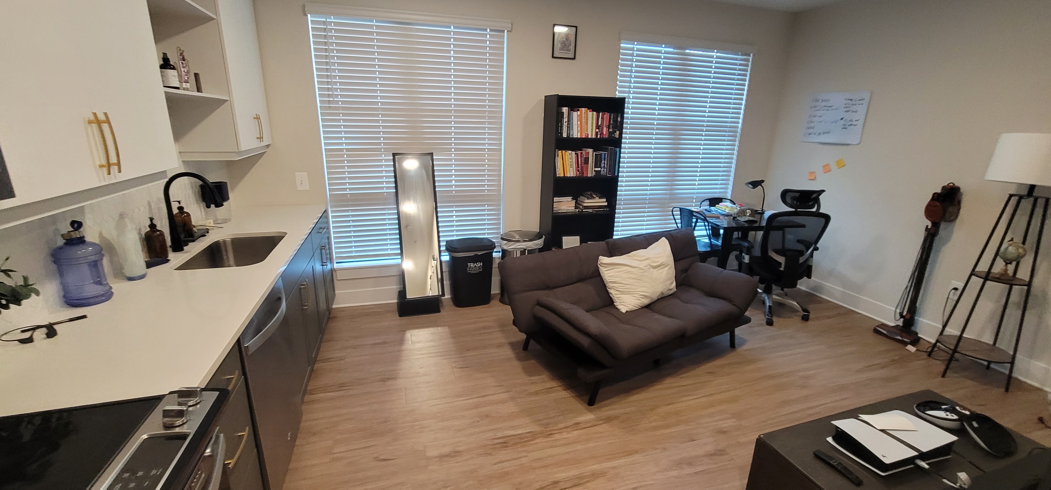 Sandy's Quick Cleaning Image