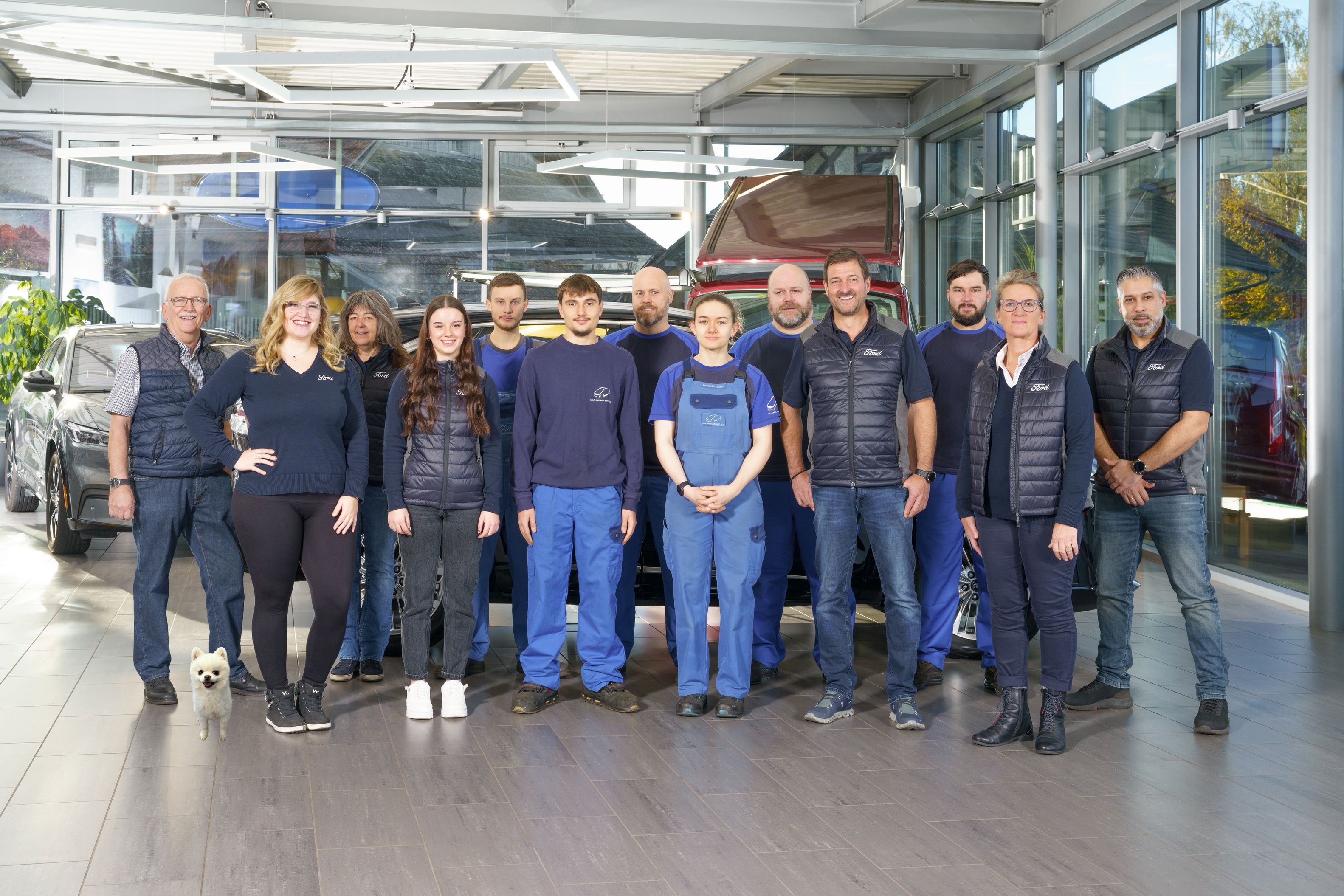 Bilder René Hächler AG - Deine Ford Garage/Werkstatt in der Region Affoltern am Albis, nahe Zug.