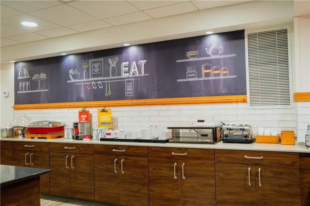 Images Hampton Inn Gonzales