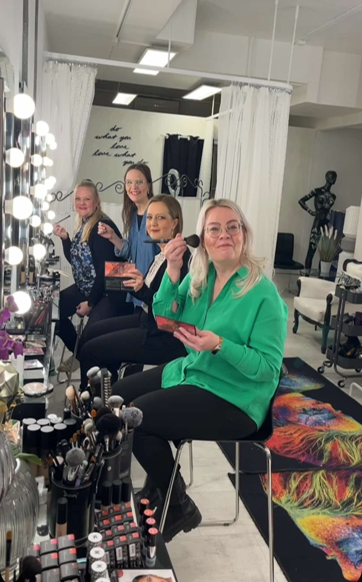 Images Meikkistudio ElinaK
