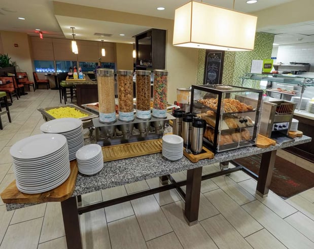 Images Hilton Garden Inn Buffalo Downtown