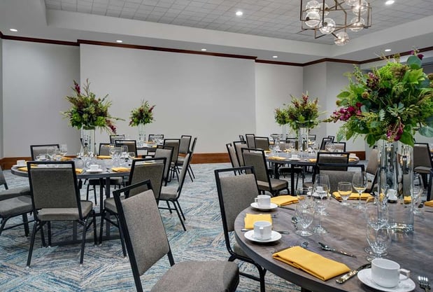Images Home2 Suites by Hilton Houston Medical Center