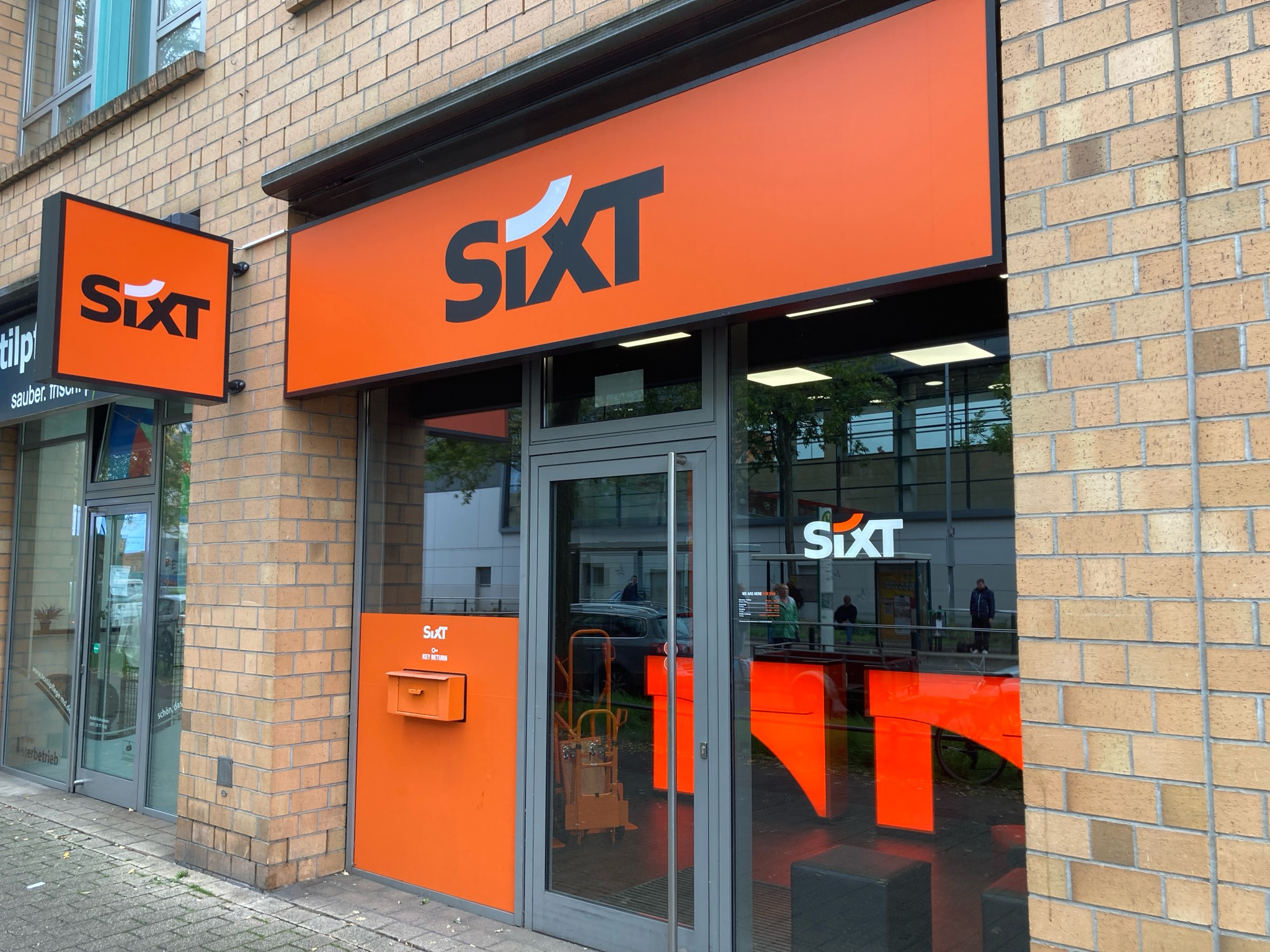 SIXT Autovermietung Magdeburg, Lübecker Straße 14 in Magdeburg