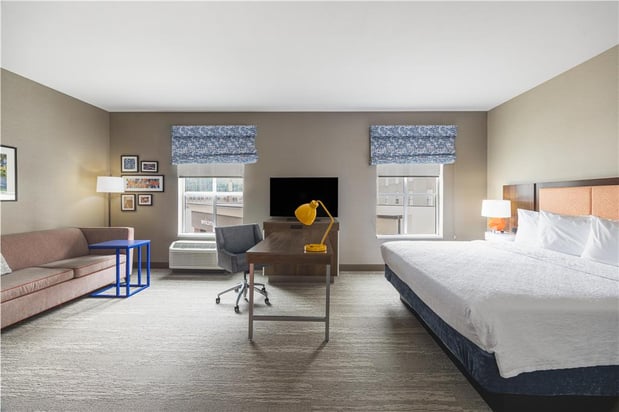 Images Hampton Inn & Suites Logan