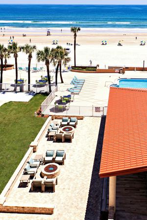 Images Holiday Inn & Suites Daytona Beach on the Ocean, an IHG Hotel