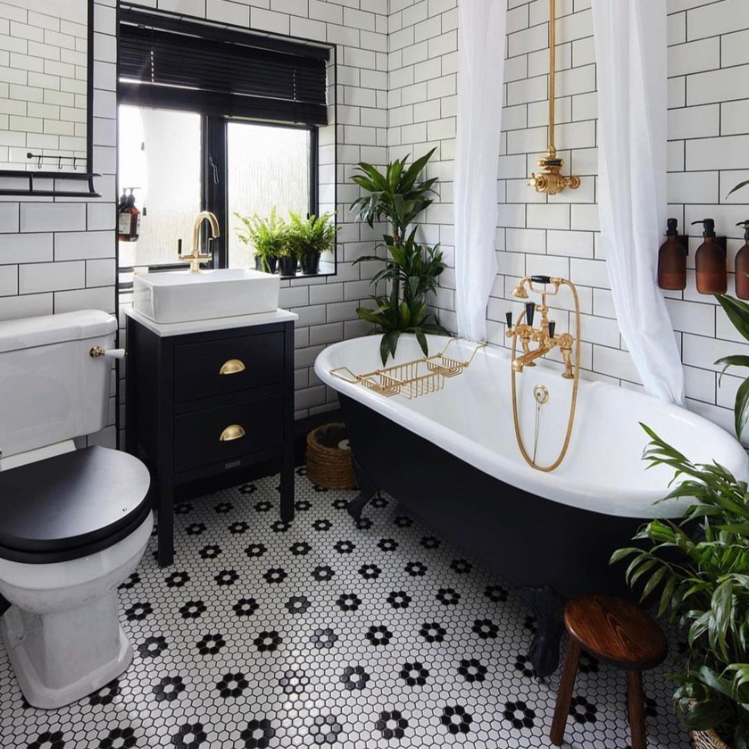 Images Harvey George - Harrogate Bathroom Showroom