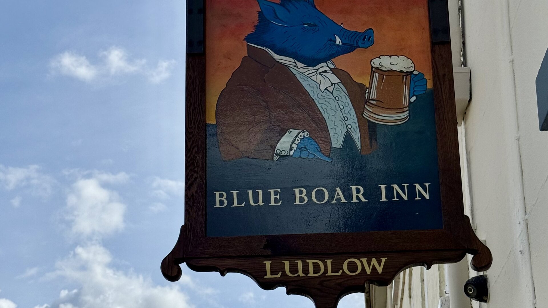Images The Blue Boar