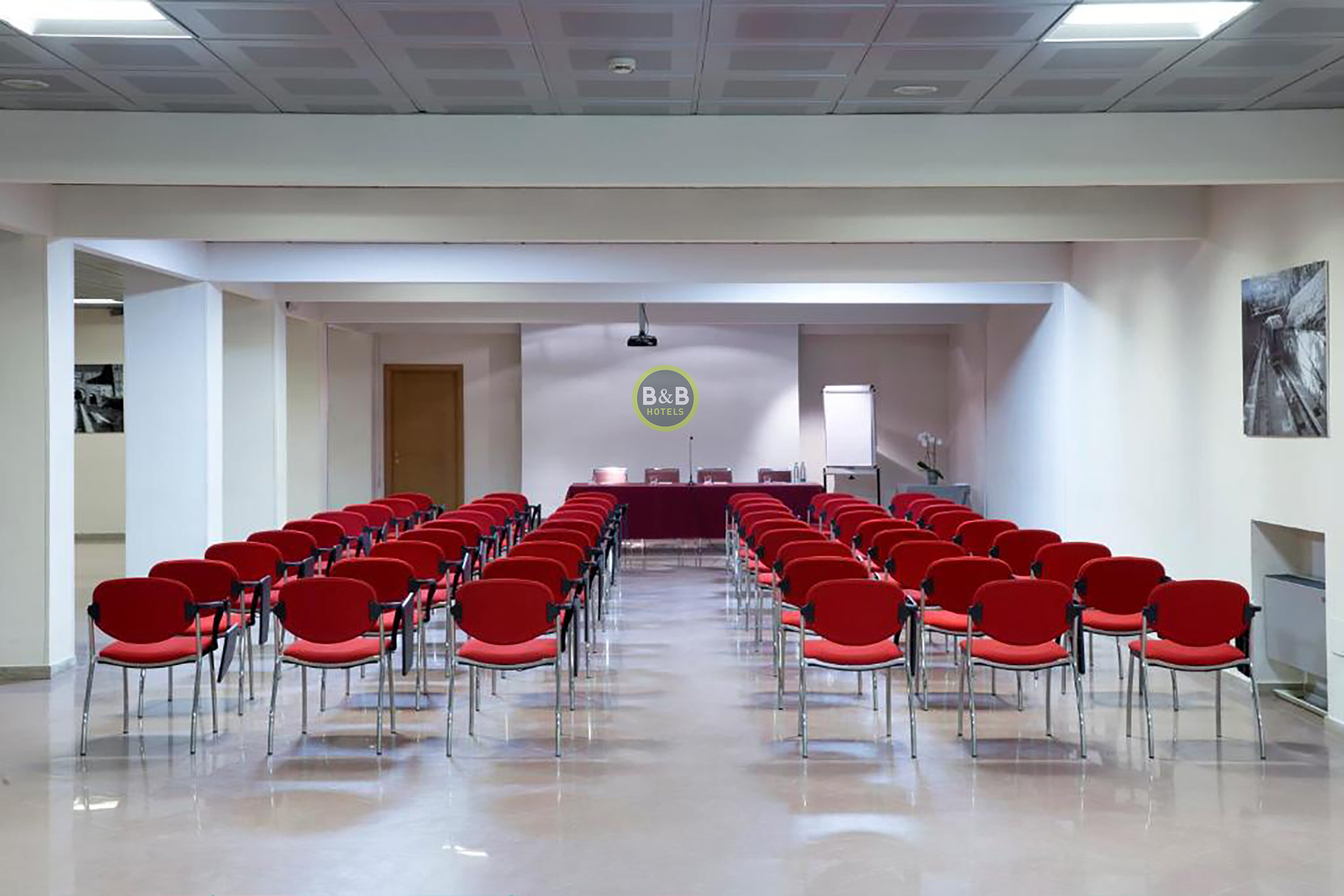 Images B&B HOTEL Mondovì