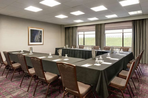 Images DoubleTree by Hilton St. Paul East