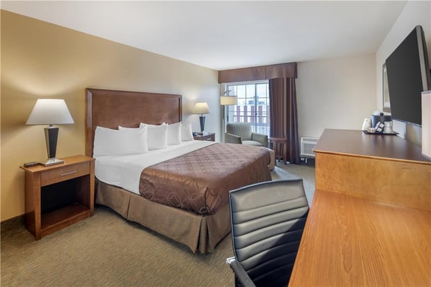 Images Best Western Plus Atrium Inn