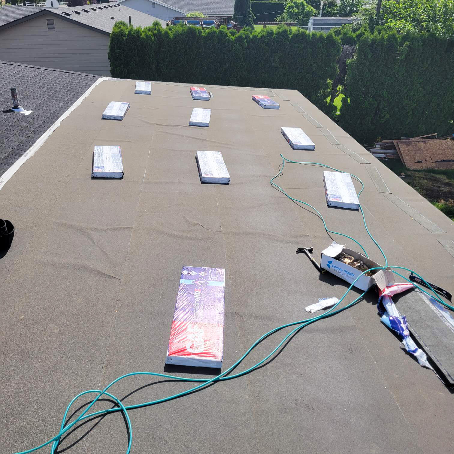All Star City Roofing LLC - Roof Cleaning and Mold Treatment